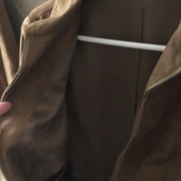 Suede skirt and jacket set - Picture 6 of 8